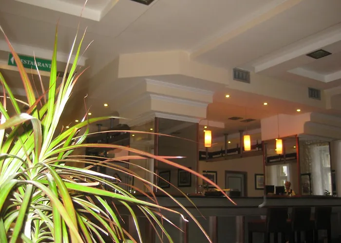 Hotel Leotar
